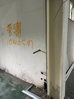 t qu{ u{ zqu{