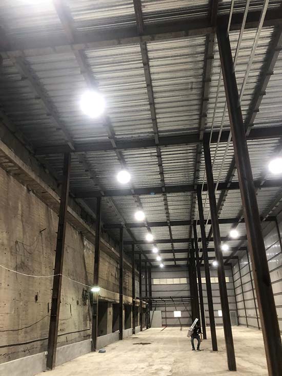 廠房電燈插座安裝